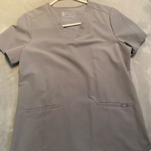 Figs scrub top